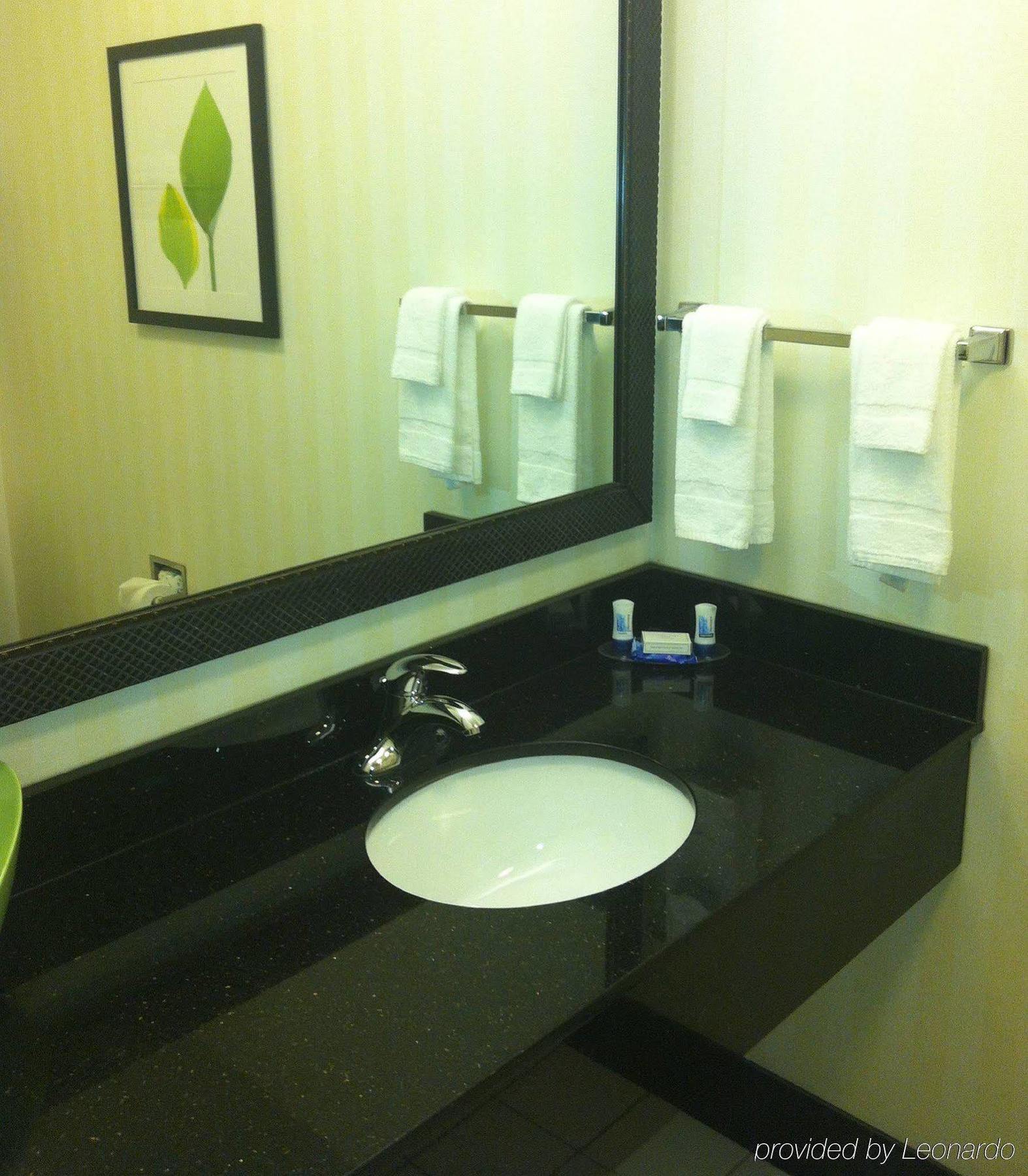 Fairfield Inn & Suites MilledgevilleMilledgeville  Szoba fotó